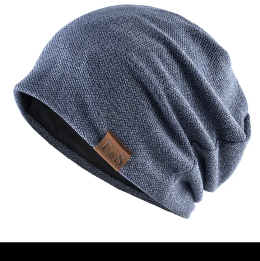 New w tags in pkg Slouchy Hat, Blue one size Hp🔥🔥🔥🔥